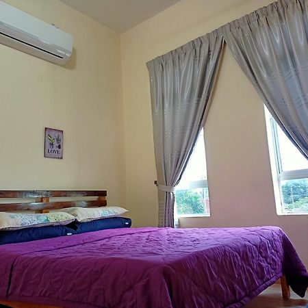 Topville Homestay Kangar Zewnętrze zdjęcie