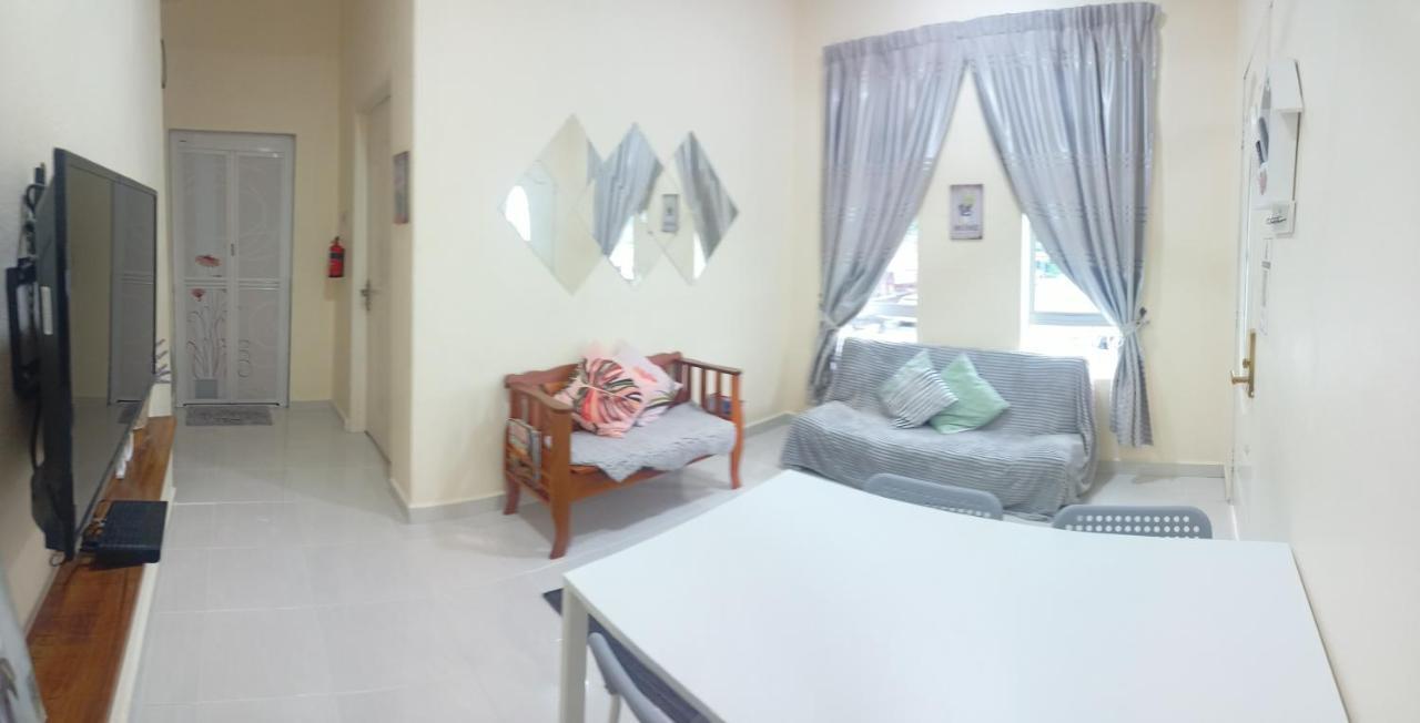 Topville Homestay Kangar Zewnętrze zdjęcie